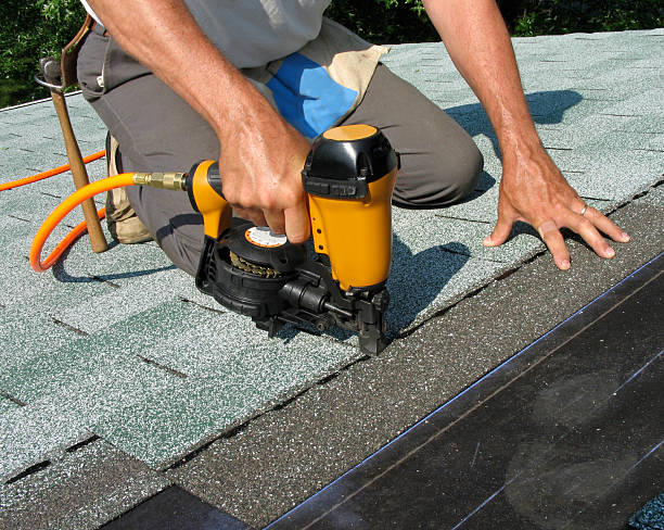Quick and Trustworthy Emergency Roof Repair Services in Myrtletown, CA